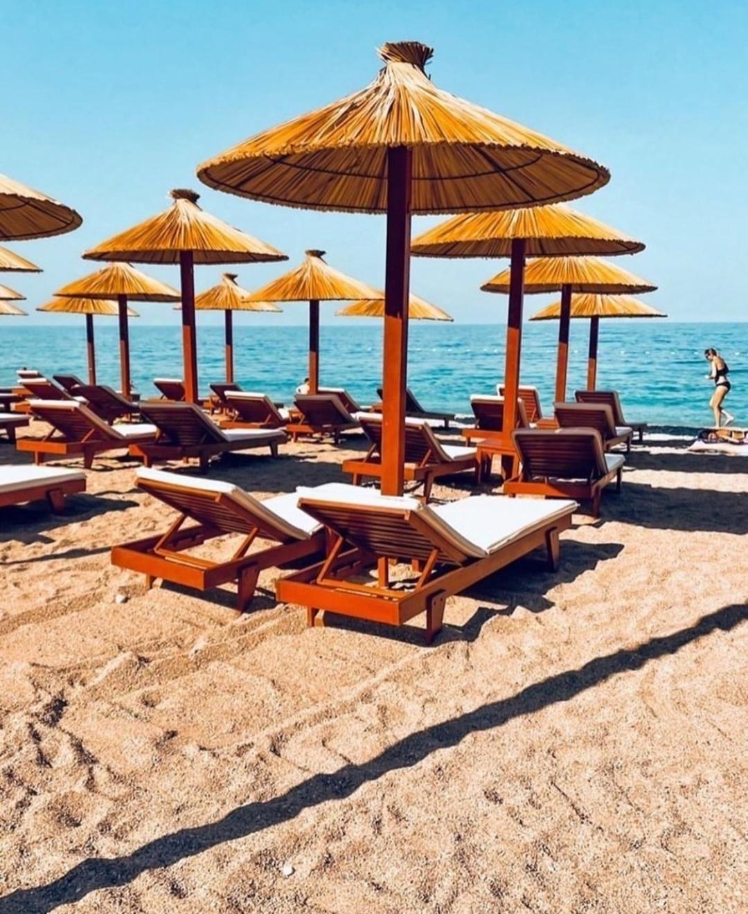 Apartments Villa Simonovic Petrovac 外观 照片