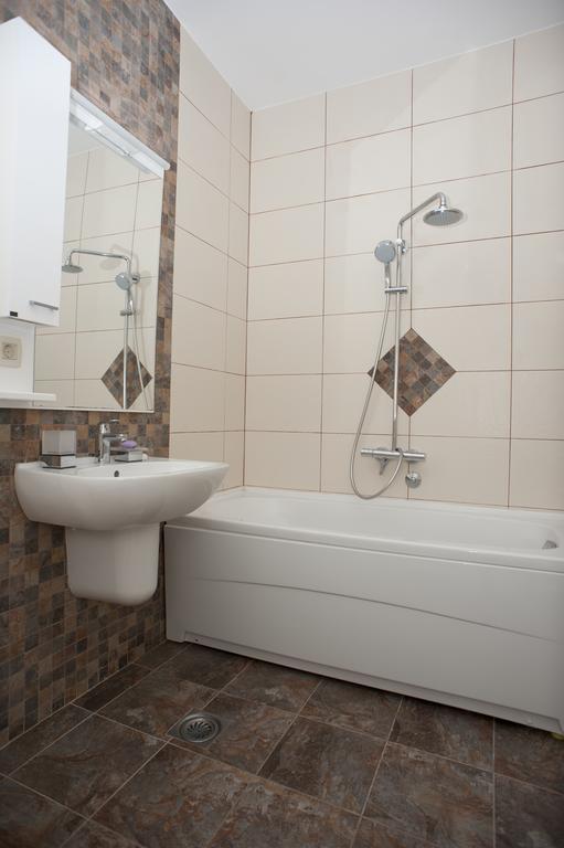 Apartments Villa Simonovic Petrovac 外观 照片