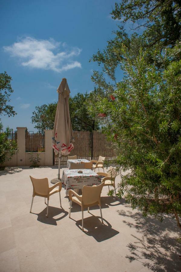 Apartments Villa Simonovic Petrovac 外观 照片