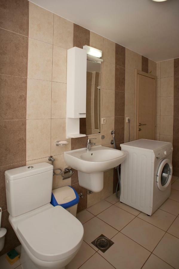 Apartments Villa Simonovic Petrovac 外观 照片