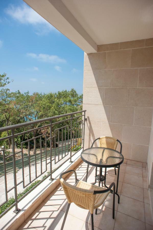 Apartments Villa Simonovic Petrovac 外观 照片