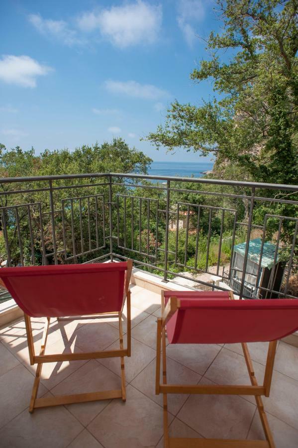 Apartments Villa Simonovic Petrovac 外观 照片